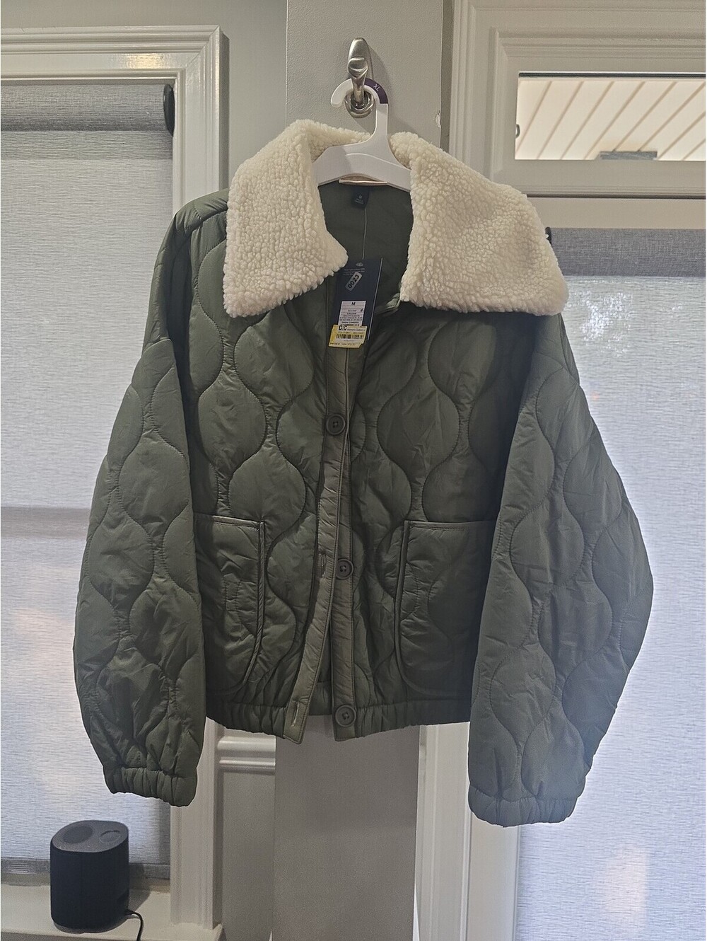 Medium brand new women's coat from target item 23G1